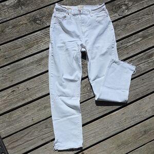 Universal Thread Women's Straight Leg Jeans - White